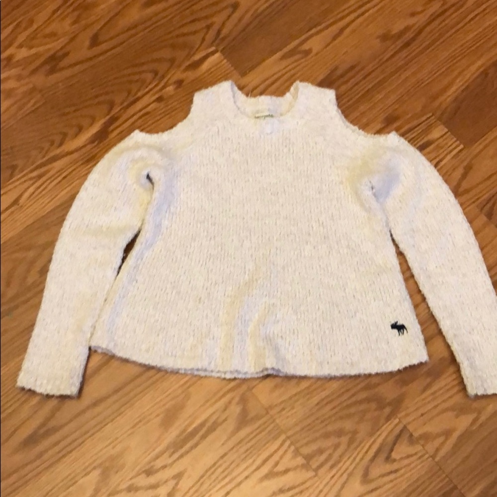 Girls size 7 sweater